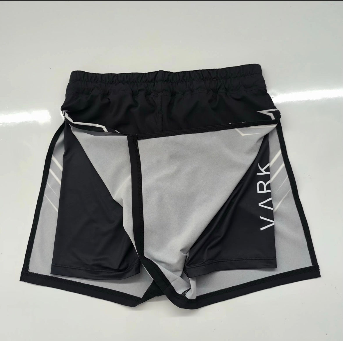 Shorts 2-en-1 VARK – Noir